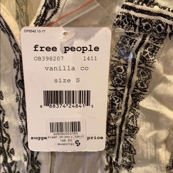 Free people - Picture 3 of 4
